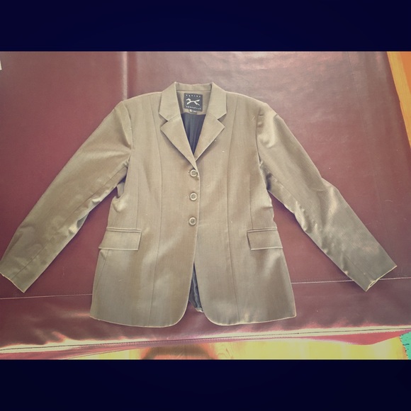 Equine Athletics Hunt Coat - Picture 1 of 8